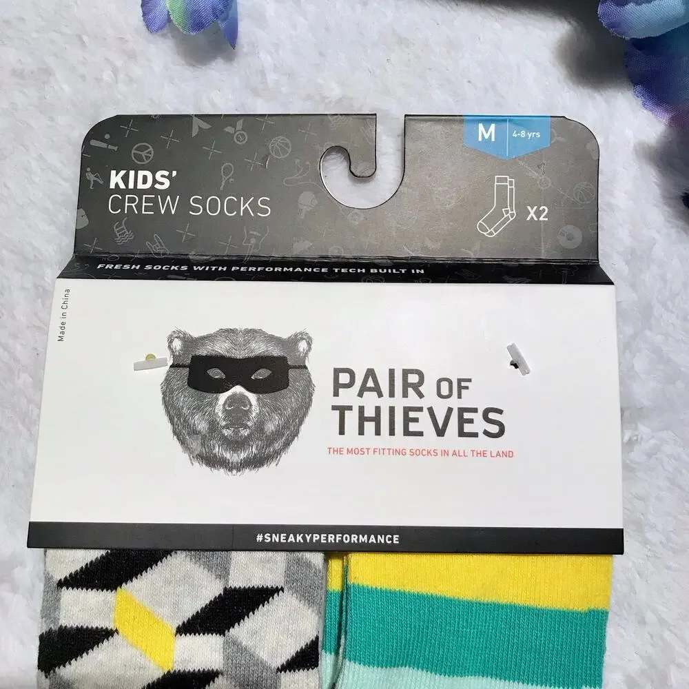 Pair of Thieves NWT 2 Pairs Crew Socks Kids M (4-8 years)